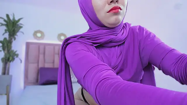 Snapshot of dalilaa__ chatting on June 2026 04:38:01 PM dalilaa online show from June 2026 04:38:01 PM