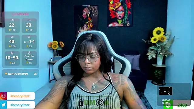 Snapshot of Nefertiti chatting on July 2026 06:31:01 AM Nefertiti online show from July 2026 06:31:01 AM