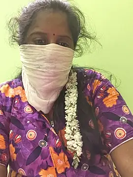VelvetDollRivitha online show from May 2026 05:32:02 PM