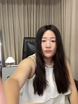 Snapshot of Luckysisi-s chatting on June 2026 02:25:02 AM Luckysisi-s online show from June 2026 02:25:02 AM
