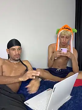between friends online show from May 2026 01:21:01 AM