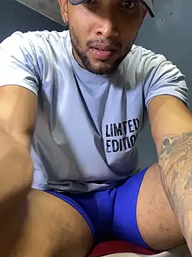 leoblazes online show from July 2026 09:47:01 PM