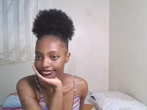 Snapshot of CUTE-MESSY chatting on June 2026 10:42:01 PM CUTE-MESSY online show from June 2026 10:42:01 PM