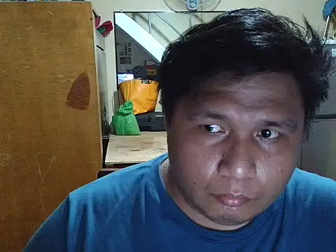 Snapshot of RedSword007 chatting on May 2026 01:07:02 PM RedSword007 online show from May 2026 01:07:02 PM