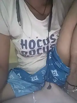 Snapshot of PRIYAGIRLHOT chatting on June 2026 06:07:01 AM PRIYAGIRLHOT online show from June 2026 06:07:01 AM