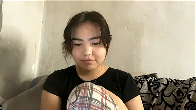 Molly Teddy online show from May 2026 07:47:01 AM