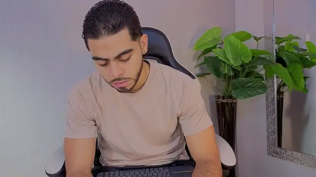 Jadiel Stone online show from July 2026 12:51:01 PM