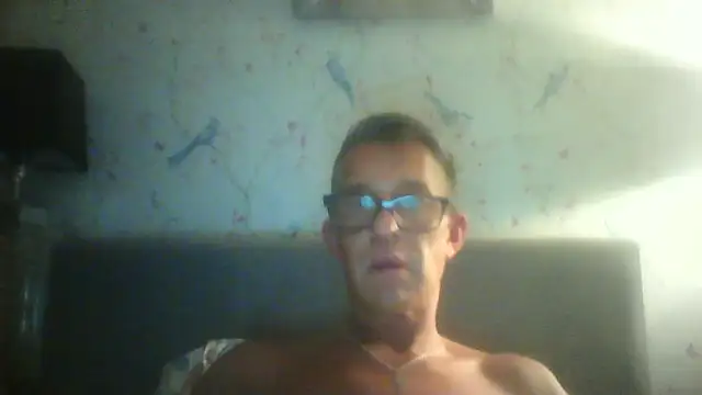Snapshot of EngagingBench23 chatting on June 2026 02:03:01 AM EngagingBench23 online show from June 2026 02:03:01 AM