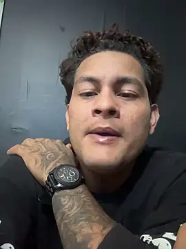 Snapshot of Damon_10 chatting on June 2026 03:00:02 AM Damon 10 online show from June 2026 03:00:02 AM