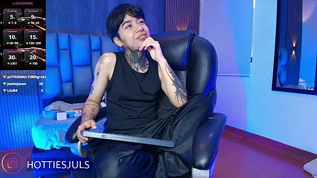 Snapshot of hottiesjuls chatting on July 2026 08:52:02 PM hottiesjuls online show from July 2026 08:52:02 PM