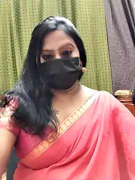 Snapshot of Meera_mia chatting on June 2026 06:53:02 PM Meera mia online show from June 2026 06:53:02 PM