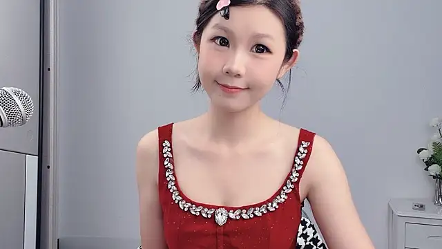Snapshot of Rose_love69 chatting on June 2026 03:31:02 AM Rose love69 online show from June 2026 03:31:02 AM