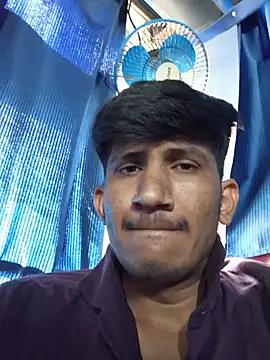 Snapshot of Shaktihwhwh chatting on June 2026 09:13:01 AM Shaktihwhwh online show from June 2026 09:13:01 AM