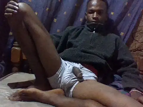 Snapshot of Roystone3 chatting on July 2026 04:39:33 PM Roystone3 online show from July 2026 04:39:33 PM