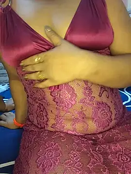 Snapshot of Curvy_Anushka chatting on June 2026 06:42:01 PM Curvy Anushka online show from June 2026 06:42:01 PM