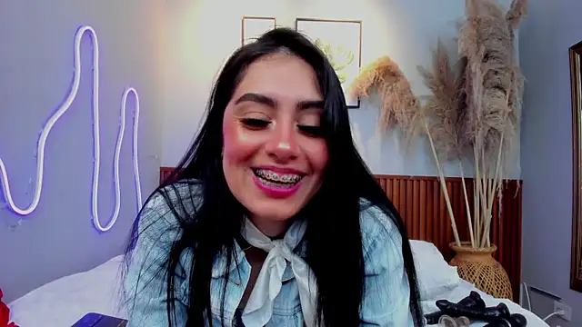 CARLA FERRERM online show from June 2026 08:44:01 PM