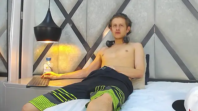 AnthonyStone  online show from July 2026 07:38:01 PM