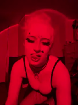 whimsicallylusty online show from May 2026 10:08:02 PM