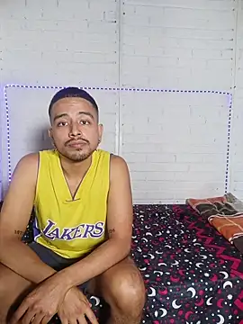 Mommy Dirty Boy online show from May 2026 09:12:01 PM