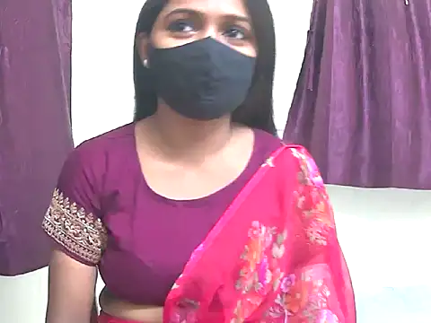 Snapshot of Queen_Priti chatting on June 2026 11:56:02 AM Queen Priti online show from June 2026 11:56:02 AM