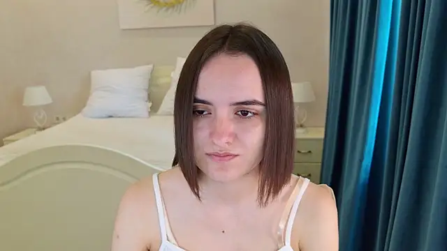 Snapshot of Daisy_Heart chatting on June 2026 04:18:02 AM Daisy Heart online show from June 2026 04:18:02 AM