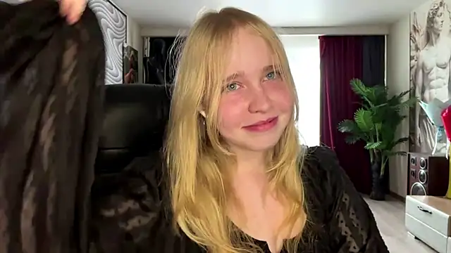 AnnyRocky online show from May 2026 11:51:01 AM