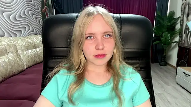 AnnyRocky online show from July 2026 11:28:01 AM