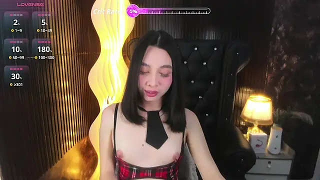 Snapshot of Lia_Hilton1 chatting on July 2026 09:29:01 AM Lia Hilton1 online show from July 2026 09:29:01 AM