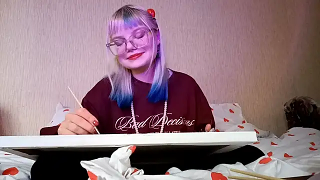 Lina lower online show from May 2026 02:36:02 PM