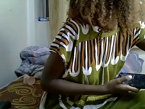 Snapshot of Holygoddess chatting on June 2026 04:32:01 PM Holygoddess online show from June 2026 04:32:01 PM