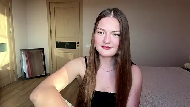lizzzanatooo online show from May 2026 04:37:01 PM