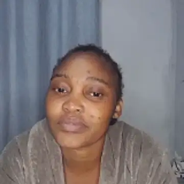 Snapshot of Azania__ chatting on May 2026 09:33:01 PM Azania online show from May 2026 09:33:01 PM