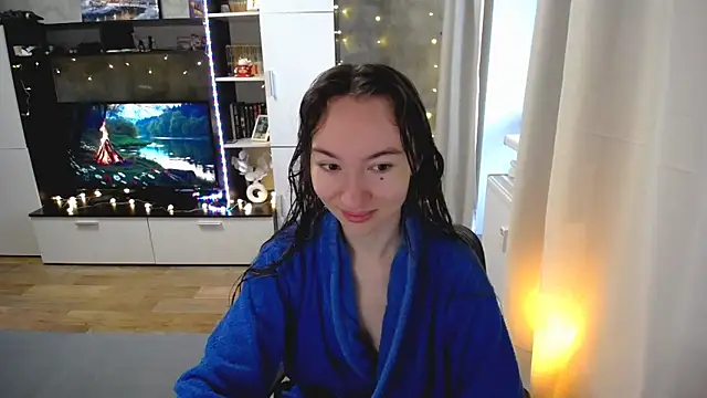 Maryana Ro online show from March 2026 02:43:01 PM