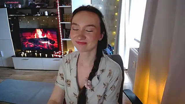 Maryana Ro online show from April 2026 06:25:02 AM