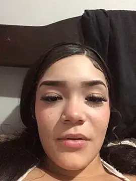 lauraxq online show from June 2026 12:16:02 AM