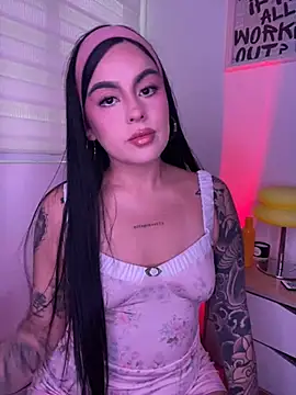 Snapshot of April_sutra chatting on June 2026 11:20:01 PM April sutra online show from June 2026 11:20:01 PM