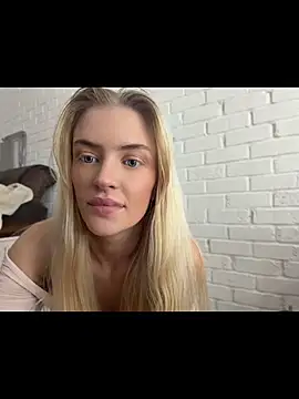 Snapshot of cherrythepie chatting on May 2026 11:17:02 AM cherrythepie online show from May 2026 11:17:02 AM
