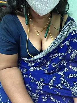 Tamil-kaviya98 online show from July 2026 06:47:02 PM