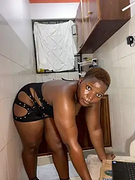 Snapshot of curvy_queen89 chatting on July 2026 04:30:01 AM curvy queen89 online show from July 2026 04:30:01 AM