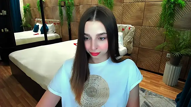 FlirtySpark online show from June 2026 04:13:01 AM