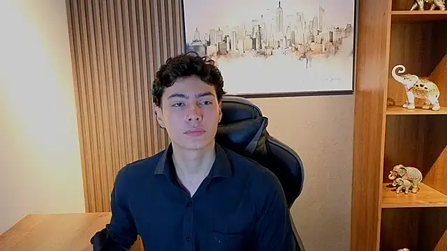 Esteban Fire online show from May 2026 12:24:01 PM