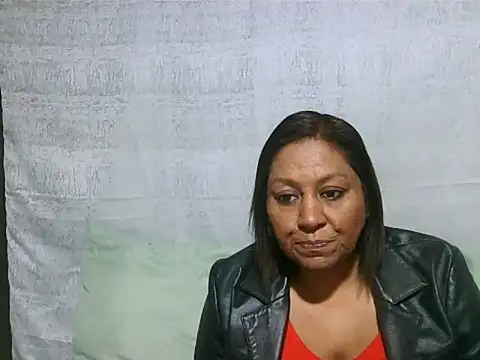 Snapshot of IndianSexyMilf69 chatting on June 2026 05:05:02 AM IndianSexyMilf69 online show from June 2026 05:05:02 AM