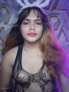 Snapshot of mikhay101 chatting on June 2026 07:35:02 PM mikhay101 online show from June 2026 07:35:02 PM