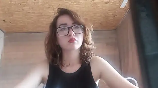OliviaMoment online show from July 2026 10:54:01 AM