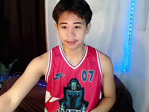nicobigcockx online show from June 2026 11:59:02 AM