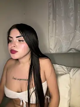 Snapshot of charlotte_blairr chatting on June 2026 05:31:02 AM charlotte blairr online show from June 2026 05:31:02 AM
