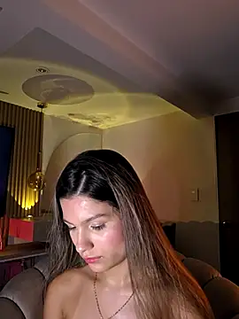 Snapshot of emilyvex chatting on July 2026 06:47:02 AM emilyvex online show from July 2026 06:47:02 AM