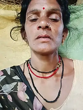 Snapshot of Cut_umang74 chatting on July 2026 08:53:02 AM Cut umang74 online show from July 2026 08:53:02 AM