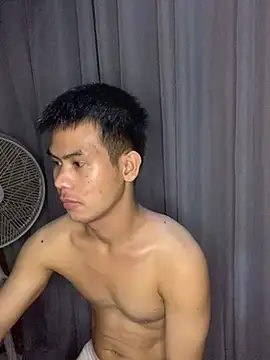 Snapshot of Asianboy_2000 chatting on July 2026 08:19:01 PM Asianboy 2000 online show from July 2026 08:19:01 PM