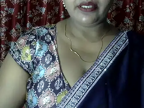 Snapshot of PRIYANKA_023 chatting on July 2026 05:15:02 PM PRIYANKA 023 online show from July 2026 05:15:02 PM